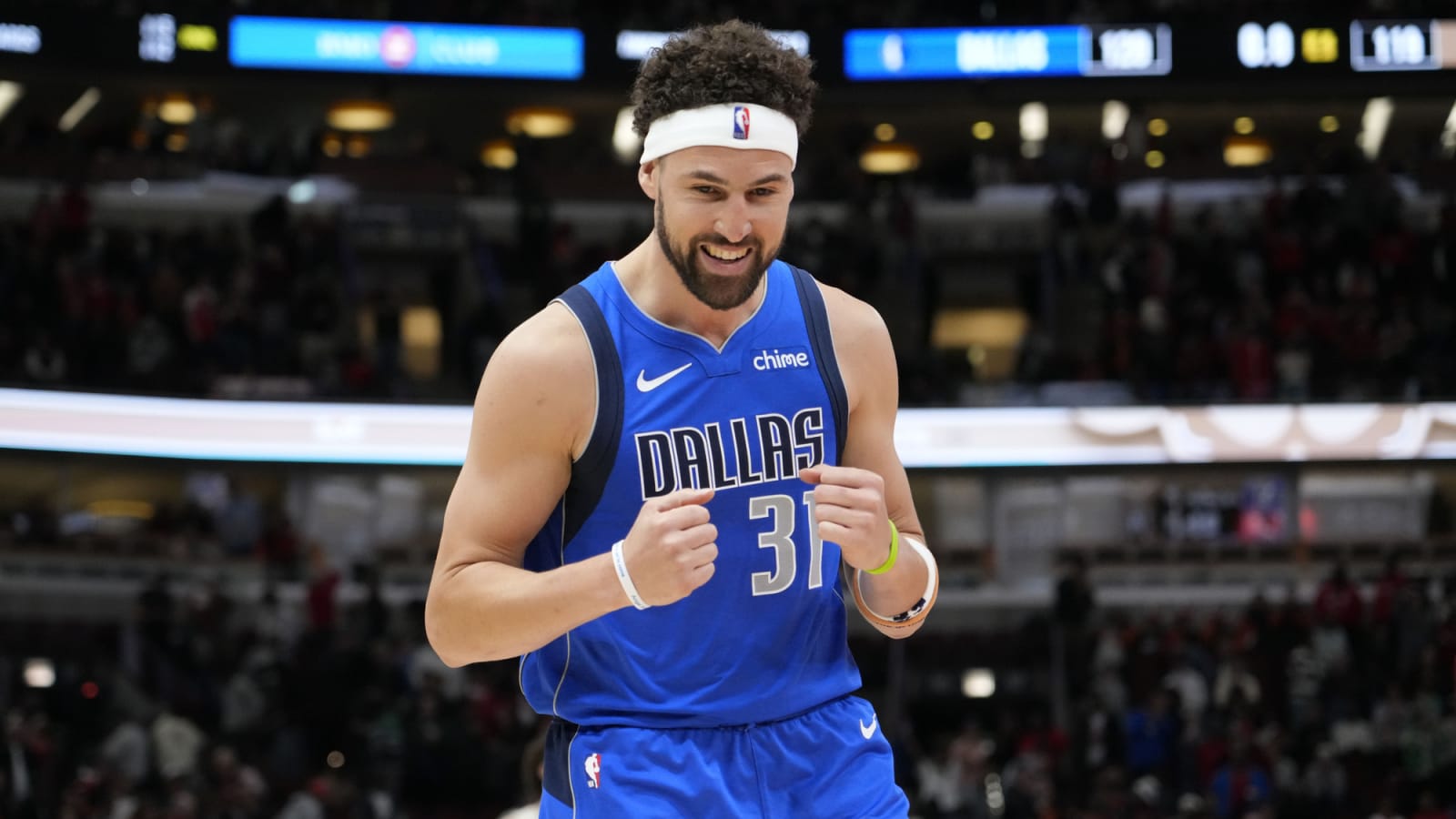 Dallas Mavericks Survive Late Scare to Defeat Chicago Bulls 120-119