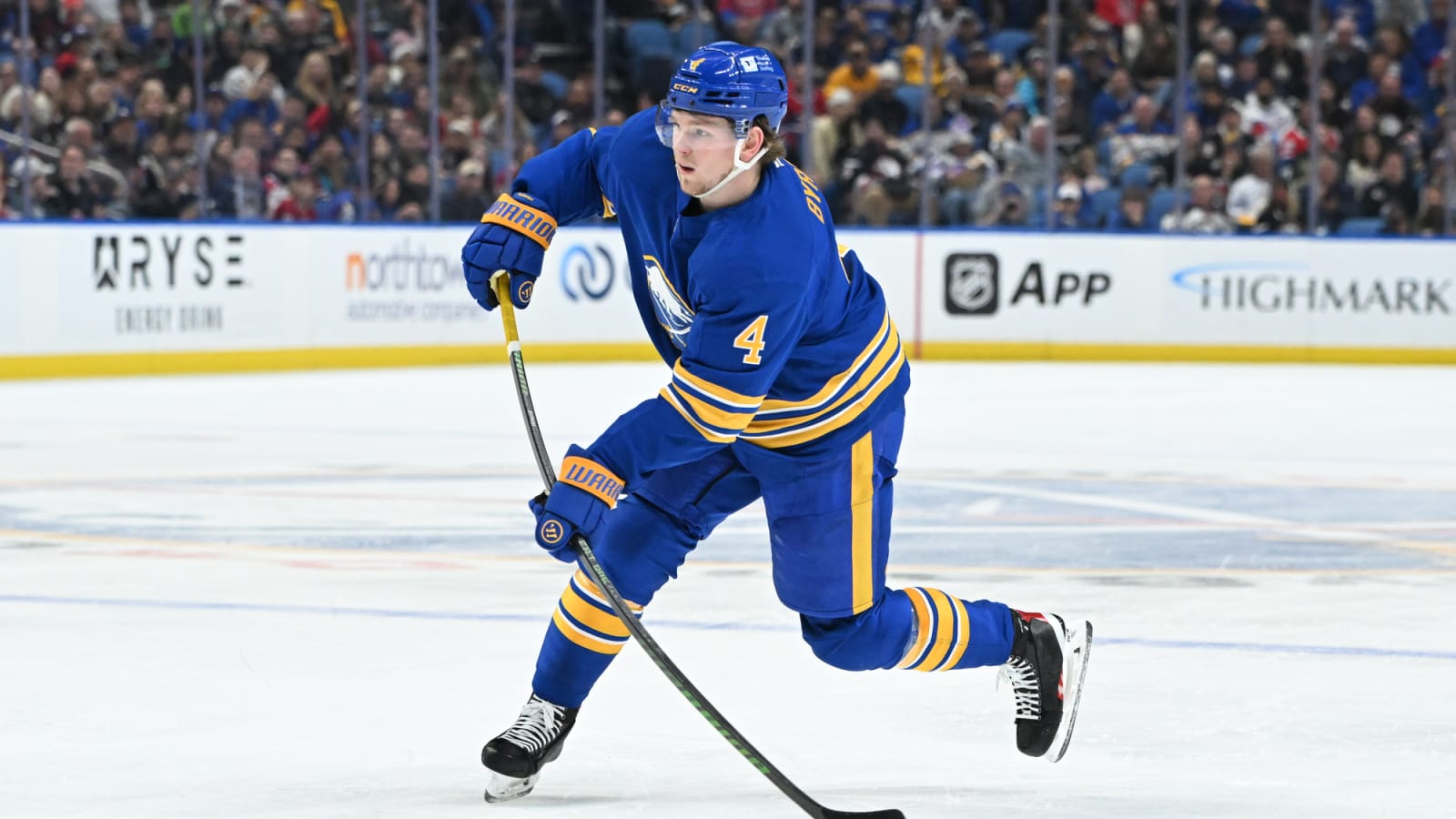 Vancouver Canucks Trade Talks with Buffalo Sabres Confirmed as &#39;Absurd Chatter&#39;