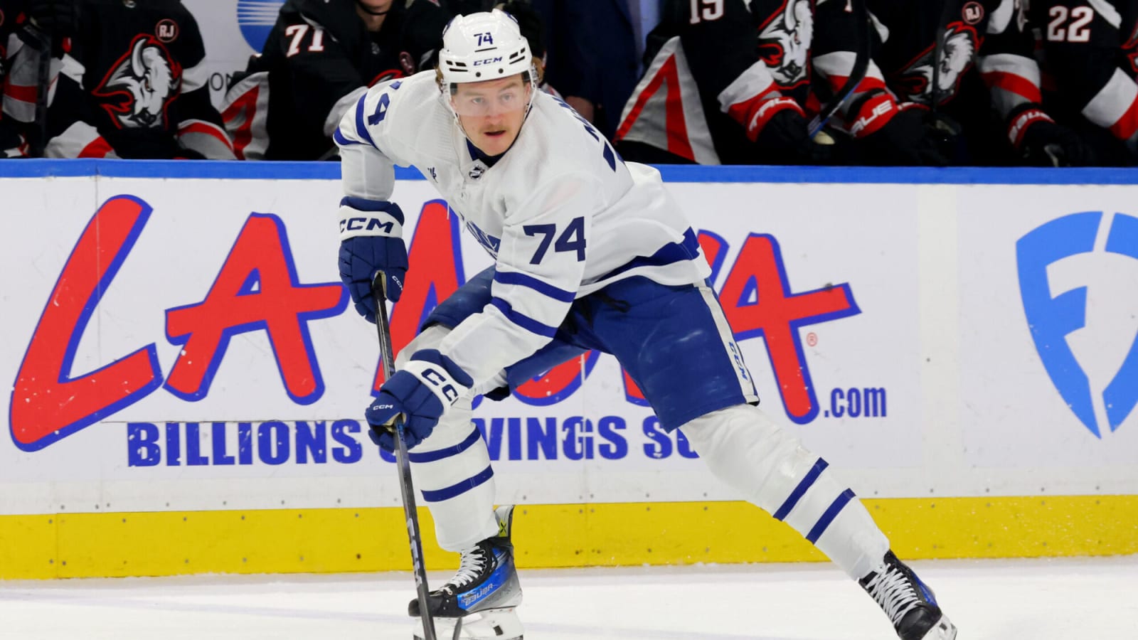 Maple Leafs place Bobby McMann on IR, assign Alex Steeves to AHL’s Toronto Marlies