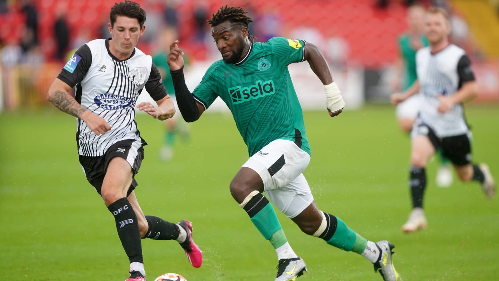 Newcastle United's Allan Saint-Maximin posts emotional message to fans