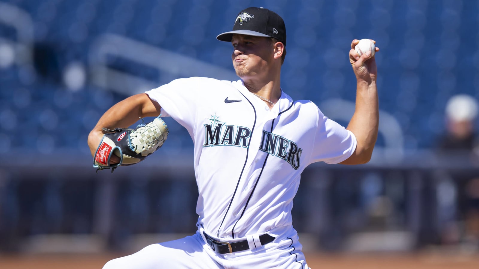 Blue Jays add pitching prospect Adam Macko to 40-man roster ahead of Rule 5 Draft deadline