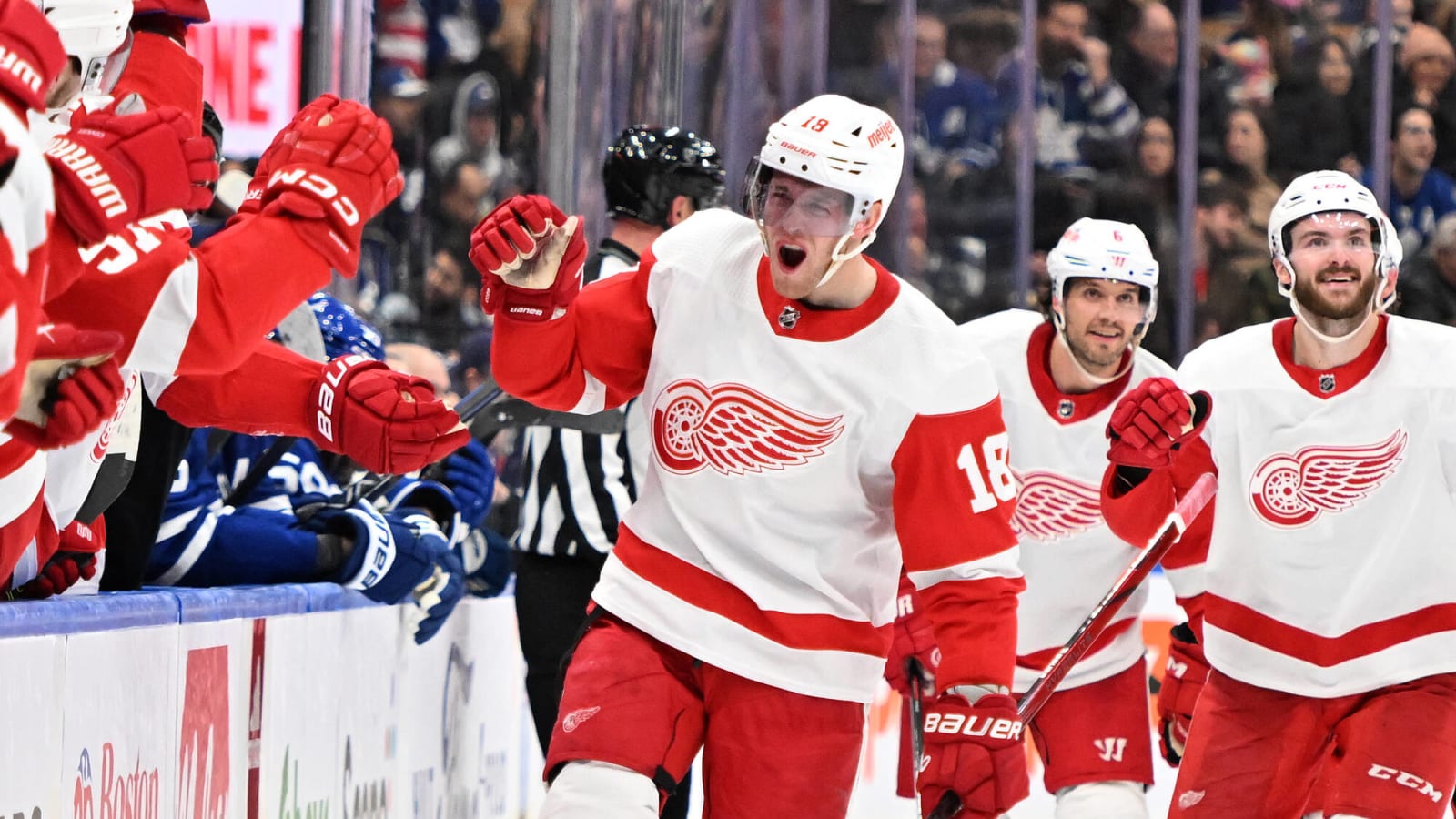 Red Wings Rally in Third Period, Beat Maple Leafs, 4-2