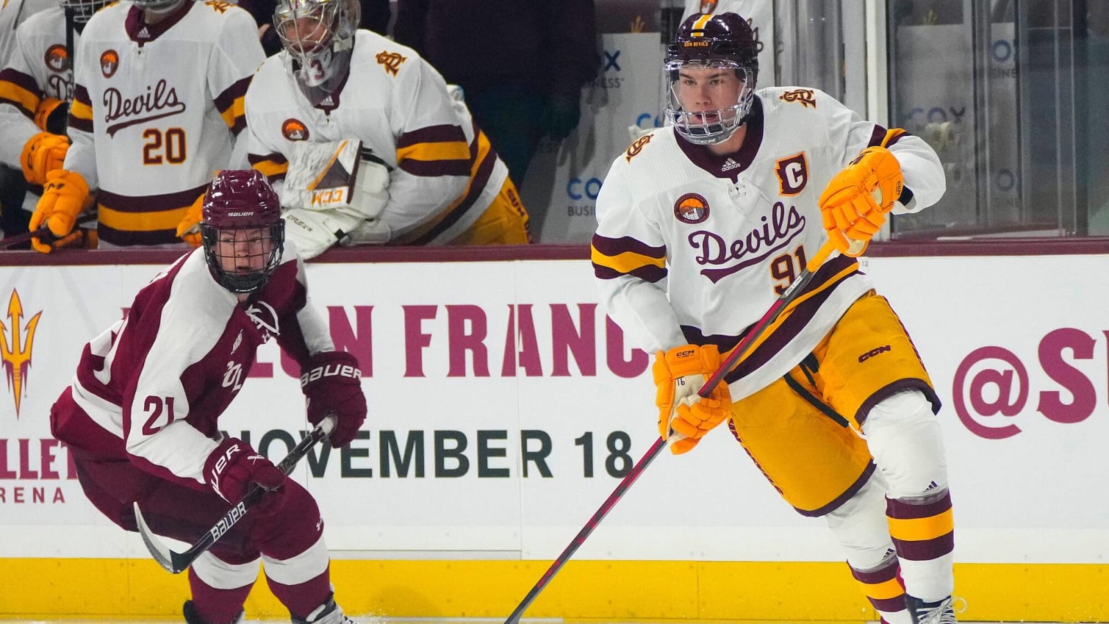 Minnesota State Hockey on X: Nathan Smith Signs With Coyotes