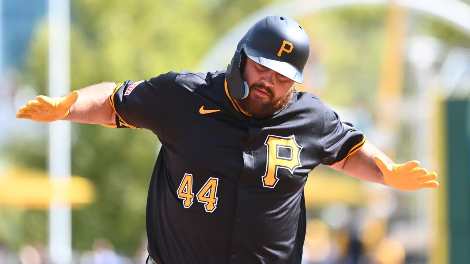 Former Blue Jay Rowdy Tellez signs minor-league deal with Mariners