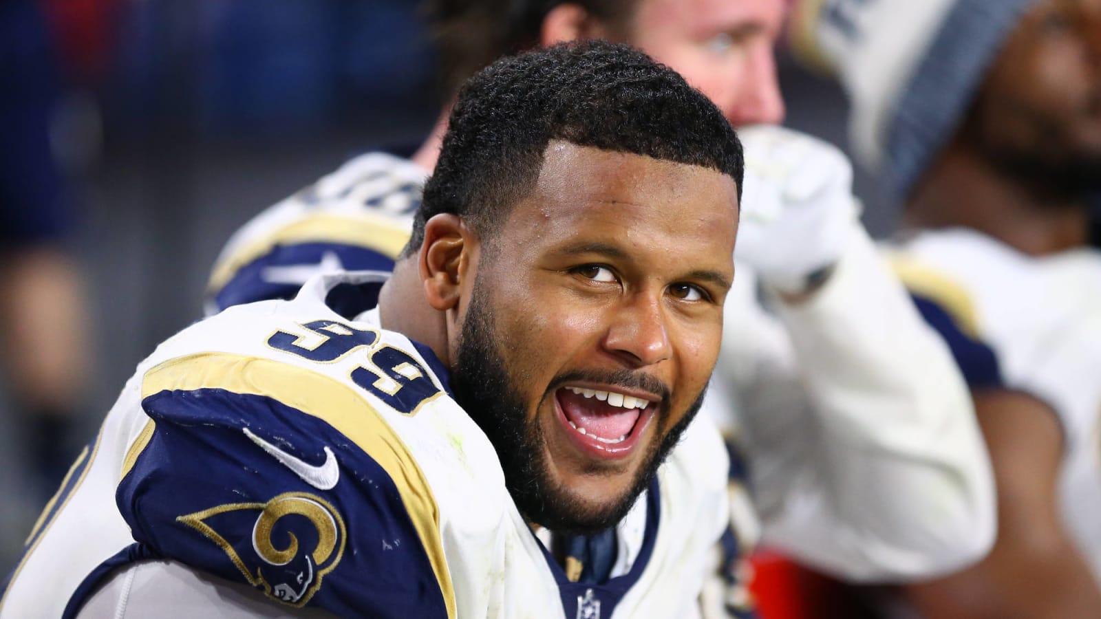 Watch: Aaron Donald posts video of 495-pound bench press