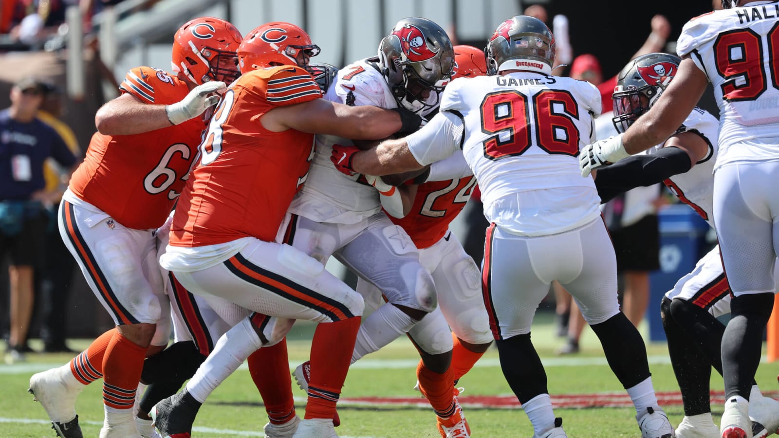 Bears are 'Shaq’D' by Buccaneers