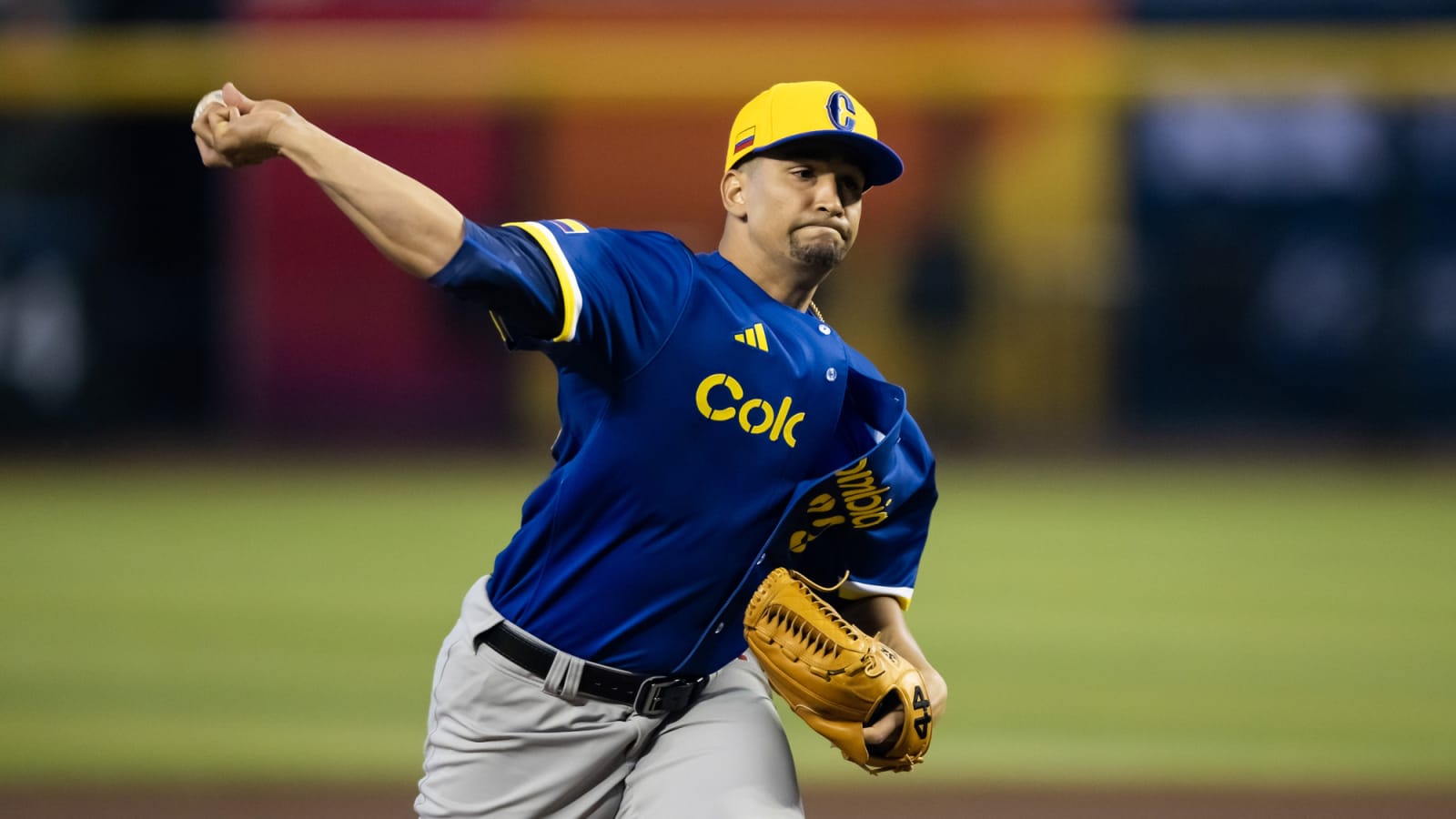 William Cuevas Re-Signs With KT Wiz