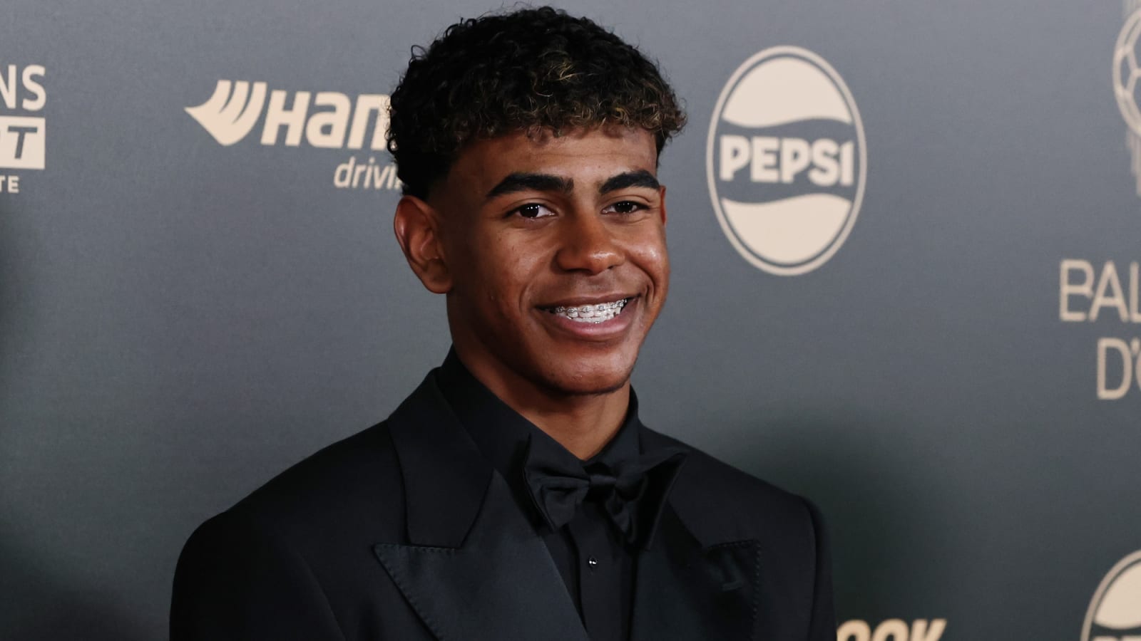 Pau Cubarsi feels Lamine Yamal can shatter records by winning Ballon d’Or next year