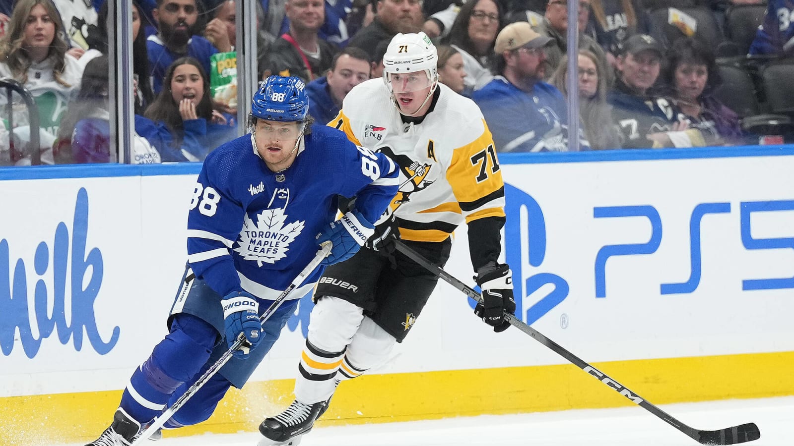 Maple Leafs Adjust Strategy Without Nylander