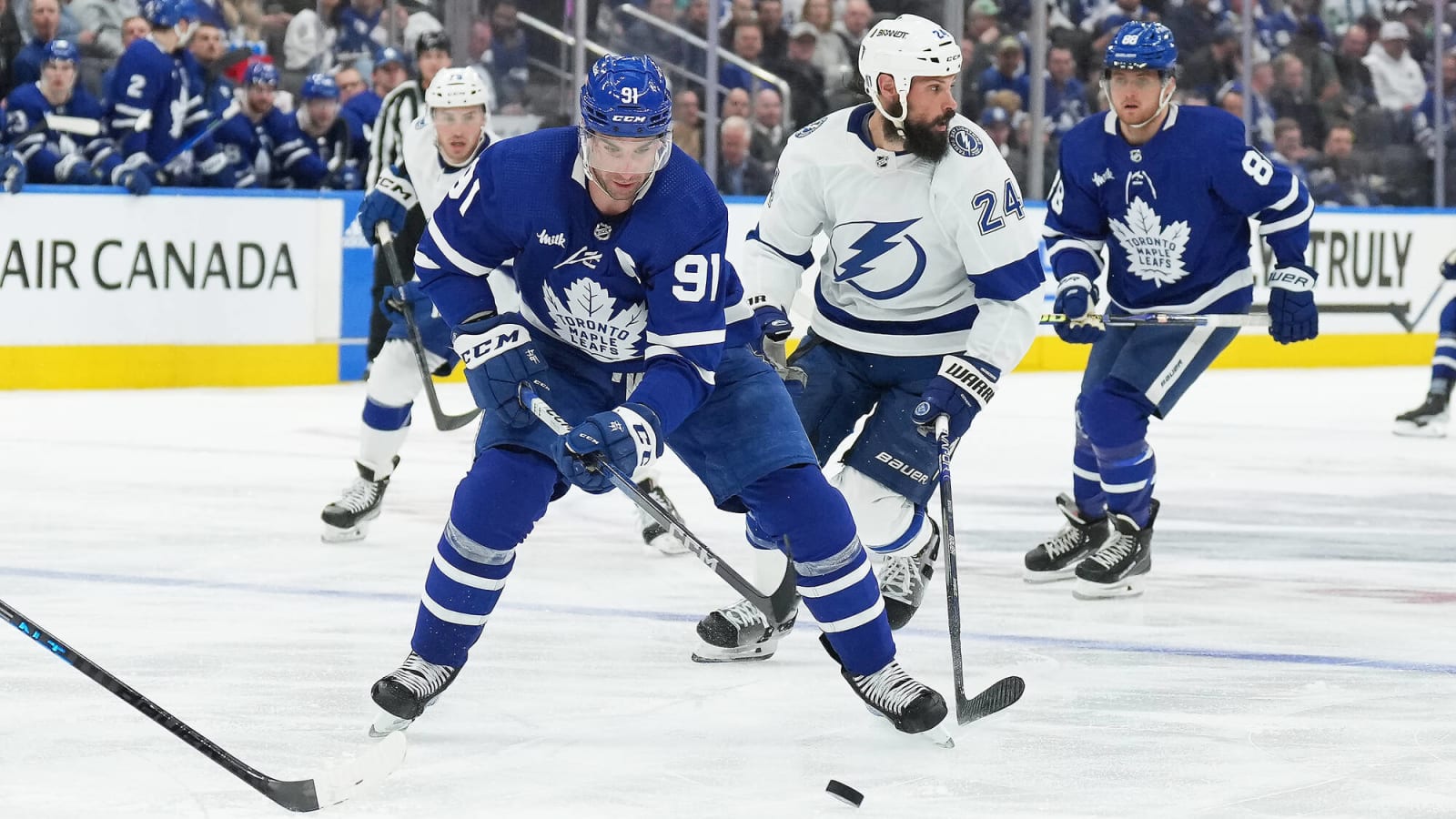 Key takeaways from Maple Leafs' 7-2 win over the Lightning