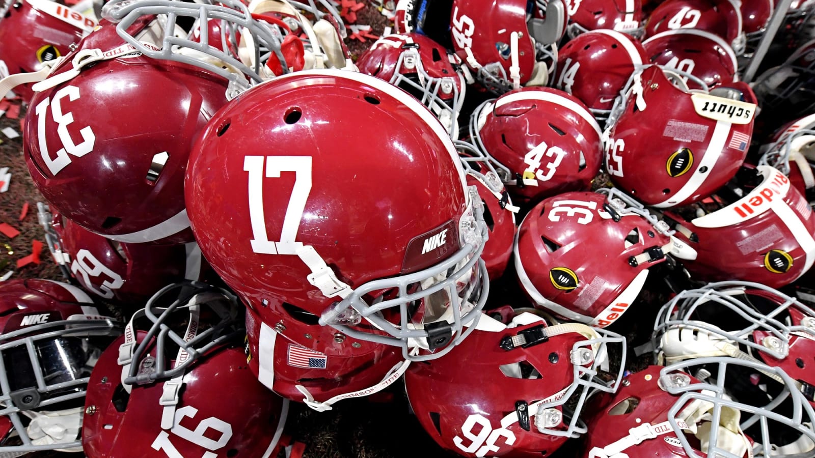 Watch: Alabama freshmen players learn Crimson Tide fight song in fall camp