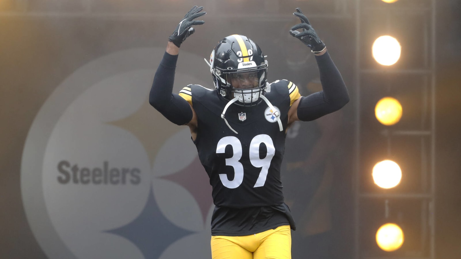 Steelers' Minkah Fitzpatrick Will Take Green Dot Duties In Week 14 If Valuable LB Can't Play
