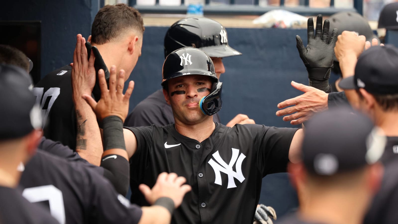 Yankees make 2 more roster cuts as spring training winds down