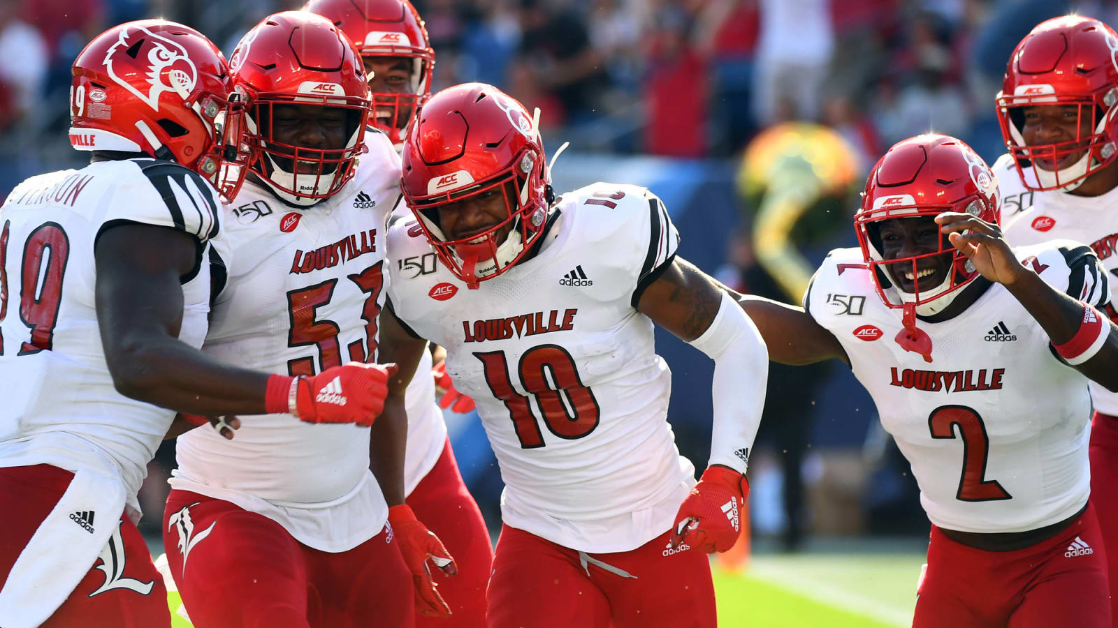 Louisville to wear uniforms honoring Muhammad Ali