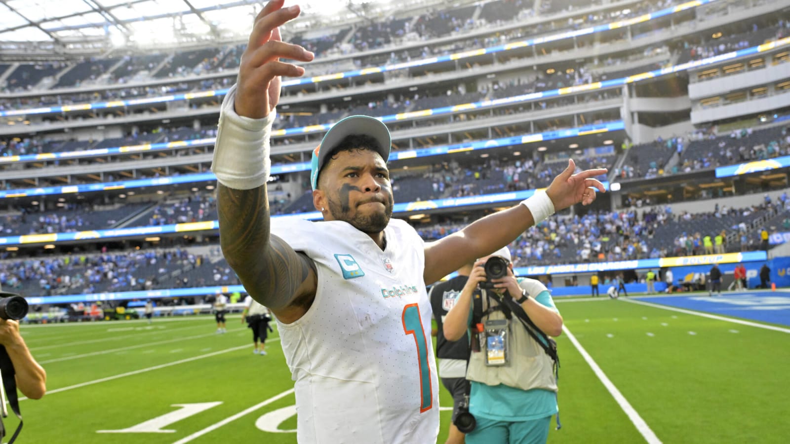 Dolphins Survive Chargers in Electrifying Week 1 Matchup
