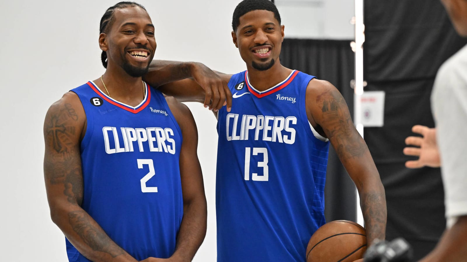 LA Clippers on Instagram: A closer look at the 2022/23 𝕷𝖔𝖘  𝕬𝖓𝖌𝖊𝖑𝖊𝖘 Statement Edition. This uniform symbolizes the team's driven  mindset, relen