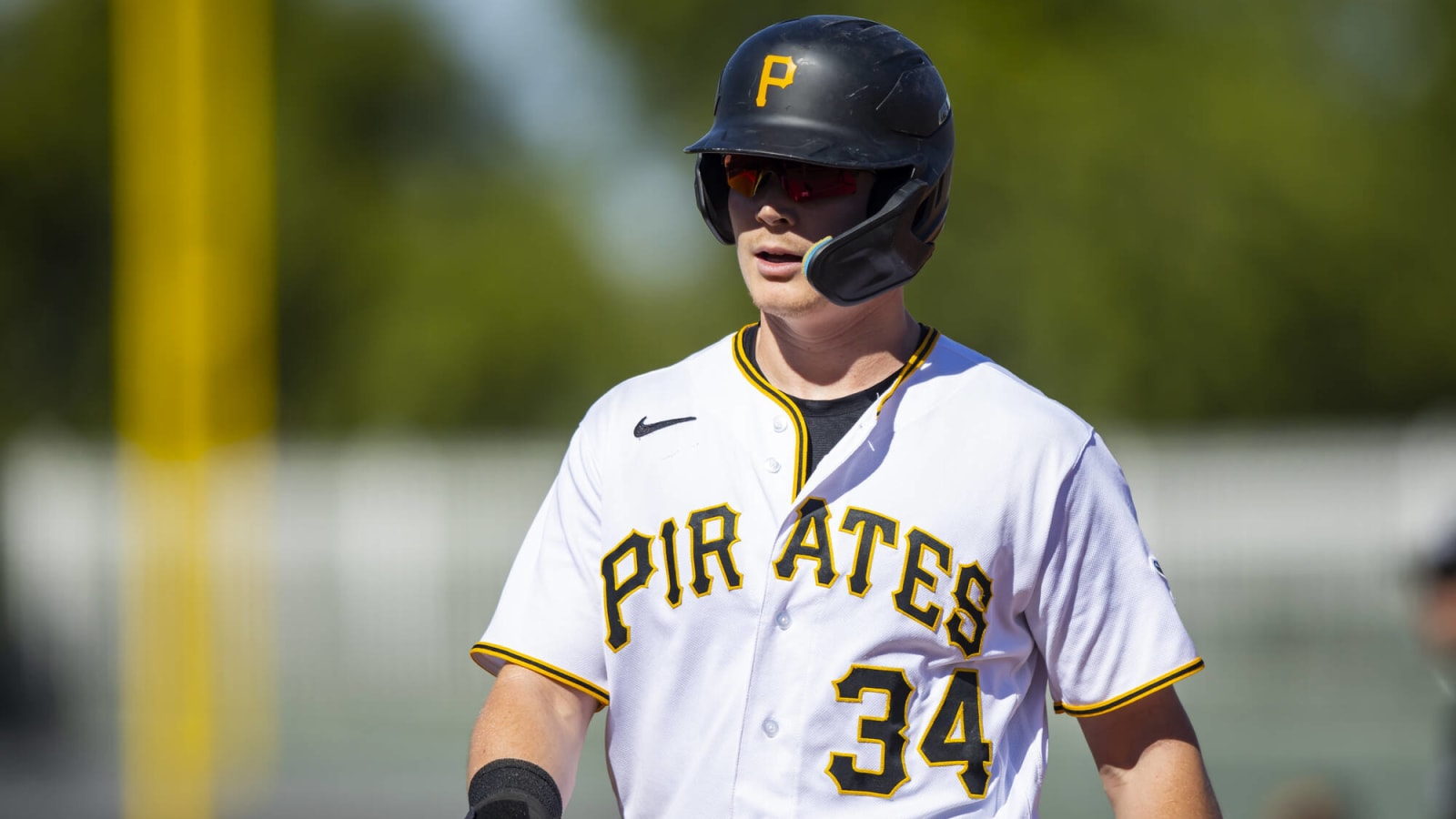 Pirates Officially Select Davis’ Contract, DFA Villalobos, Option Mathias