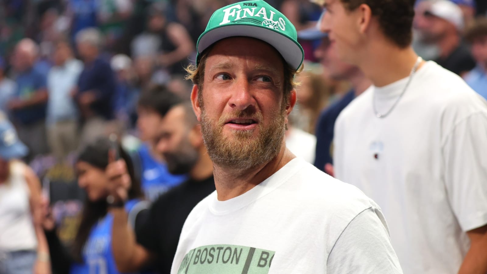 Dave Portnoy Blasts &#39;Fraud&#39; Zach Bryan After Brianna Chickenfry Breakup: &#39;I Never Liked Him&#39;