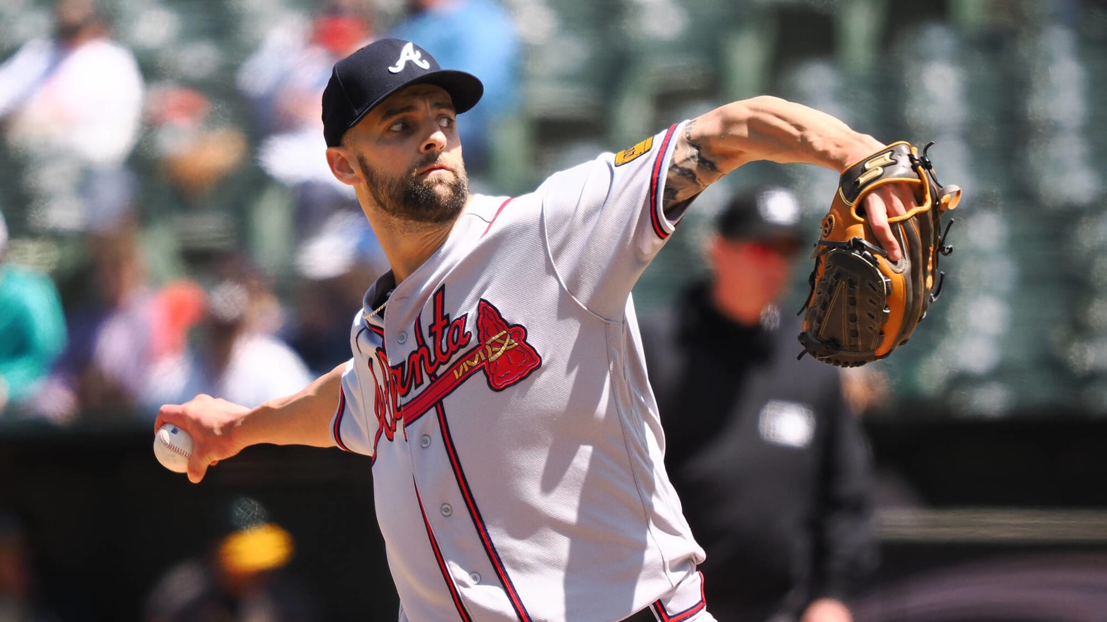 Atlanta Braves - The Braves claimed RHP Jesse Chavez off