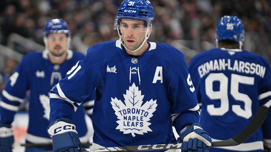 John Tavares Could Tempt a Contending Team at the Trade Deadline, Per Insider