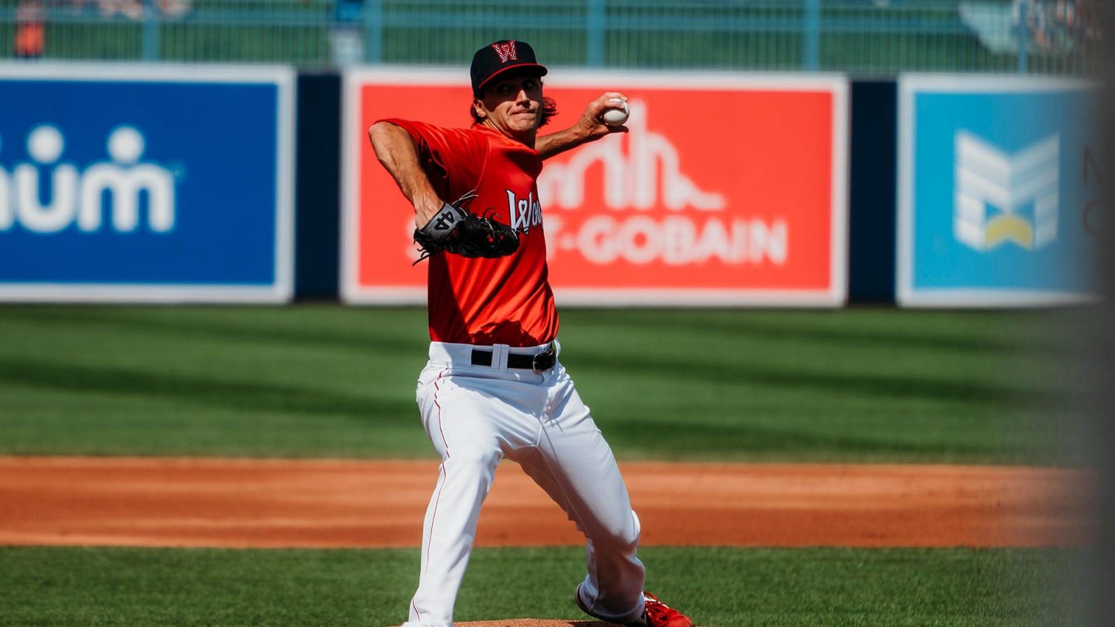 Former Red Sox lefty Kyle Hart agrees to minor-league deal with Phillies