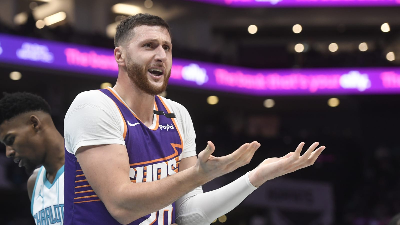 Phoenix Suns Make An Important Trade With the Charlotte Hornets
