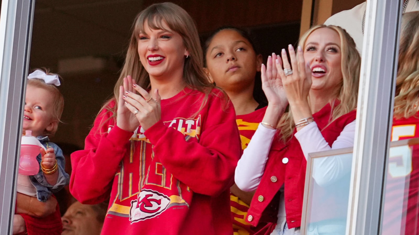 Taylor Swift's Chiefs bracelet designed by Missouri company