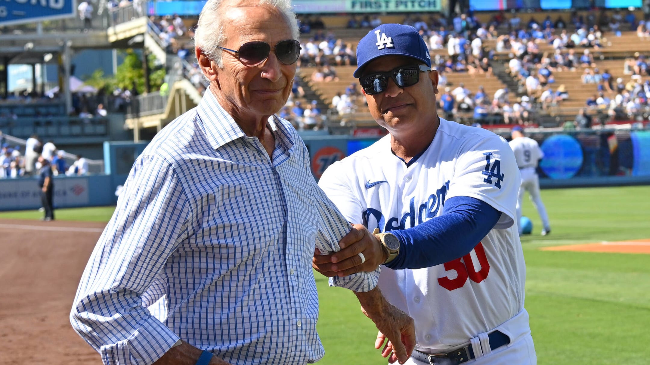 Sandy Koufax fires a perfect game - This Day In Baseball