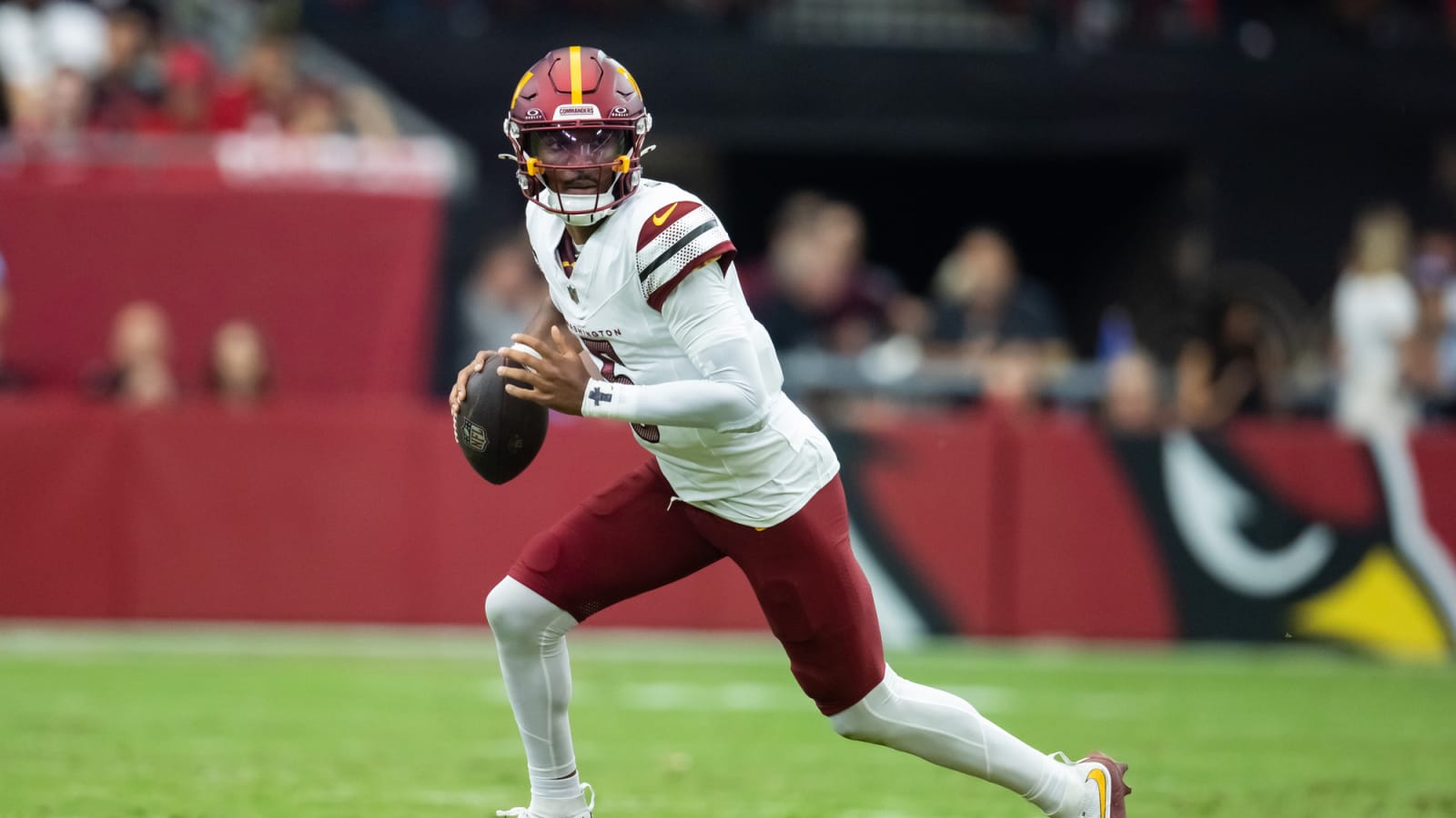 Jayden Daniels finally throws his first interception of career Yardbarker