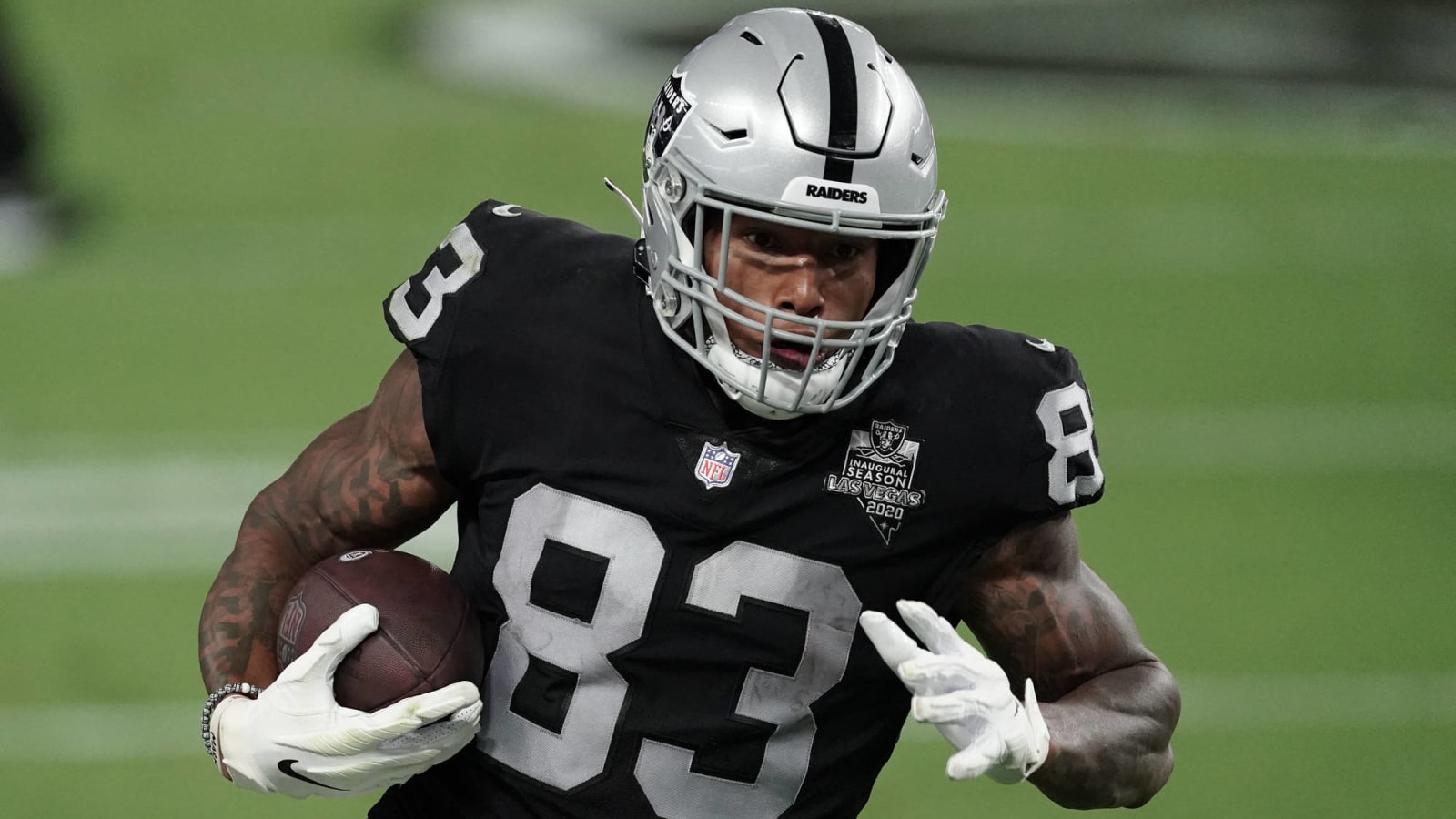 Bill Belichick praises Raiders TE Darren Waller