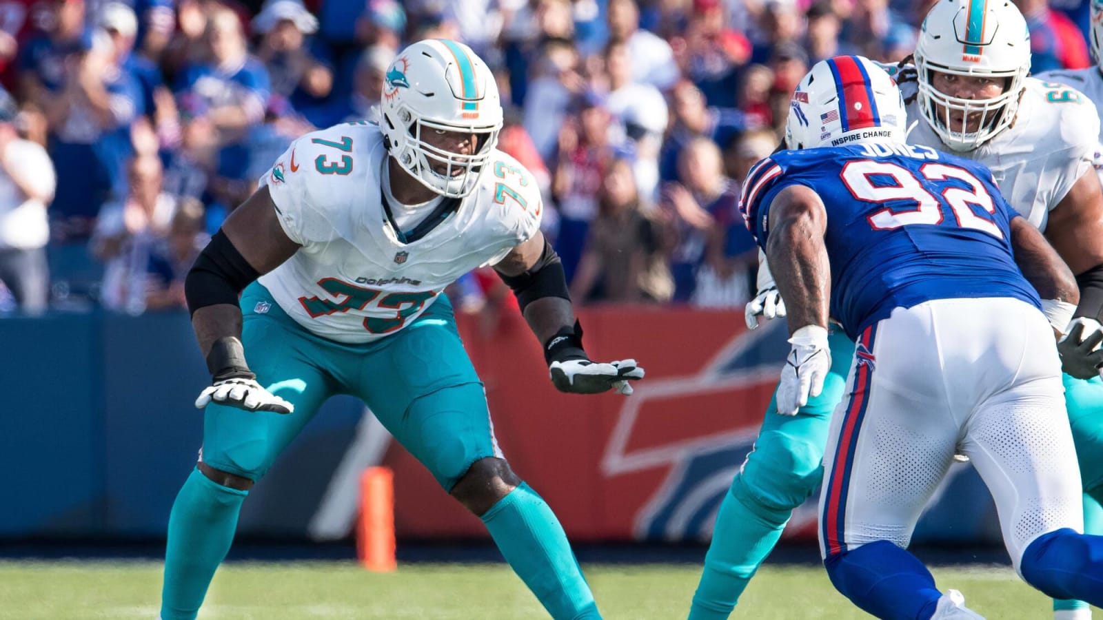 Dolphins Lock In Key Offensive Piece With Extension