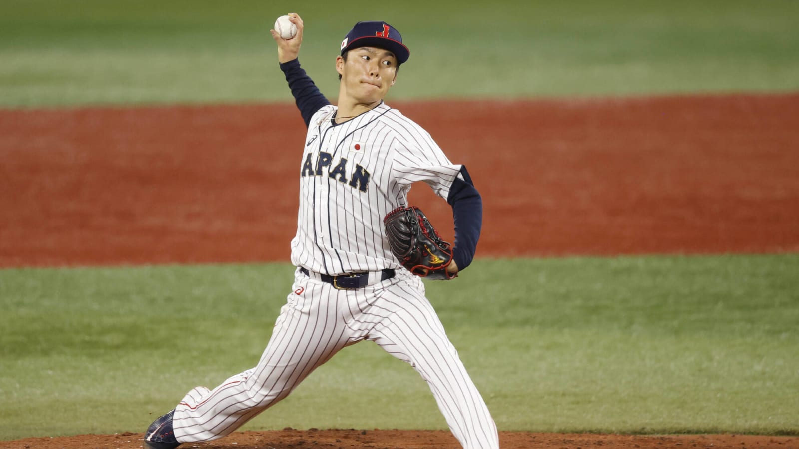 Why Mets Should Sign Yoshinobu Yamamoto
