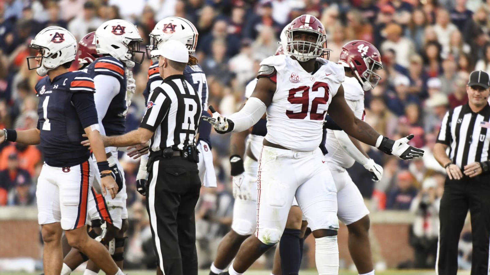 Former Alabama DL impressing pro scouts by winning 1-on-1 matchups at Senior Bowl practices