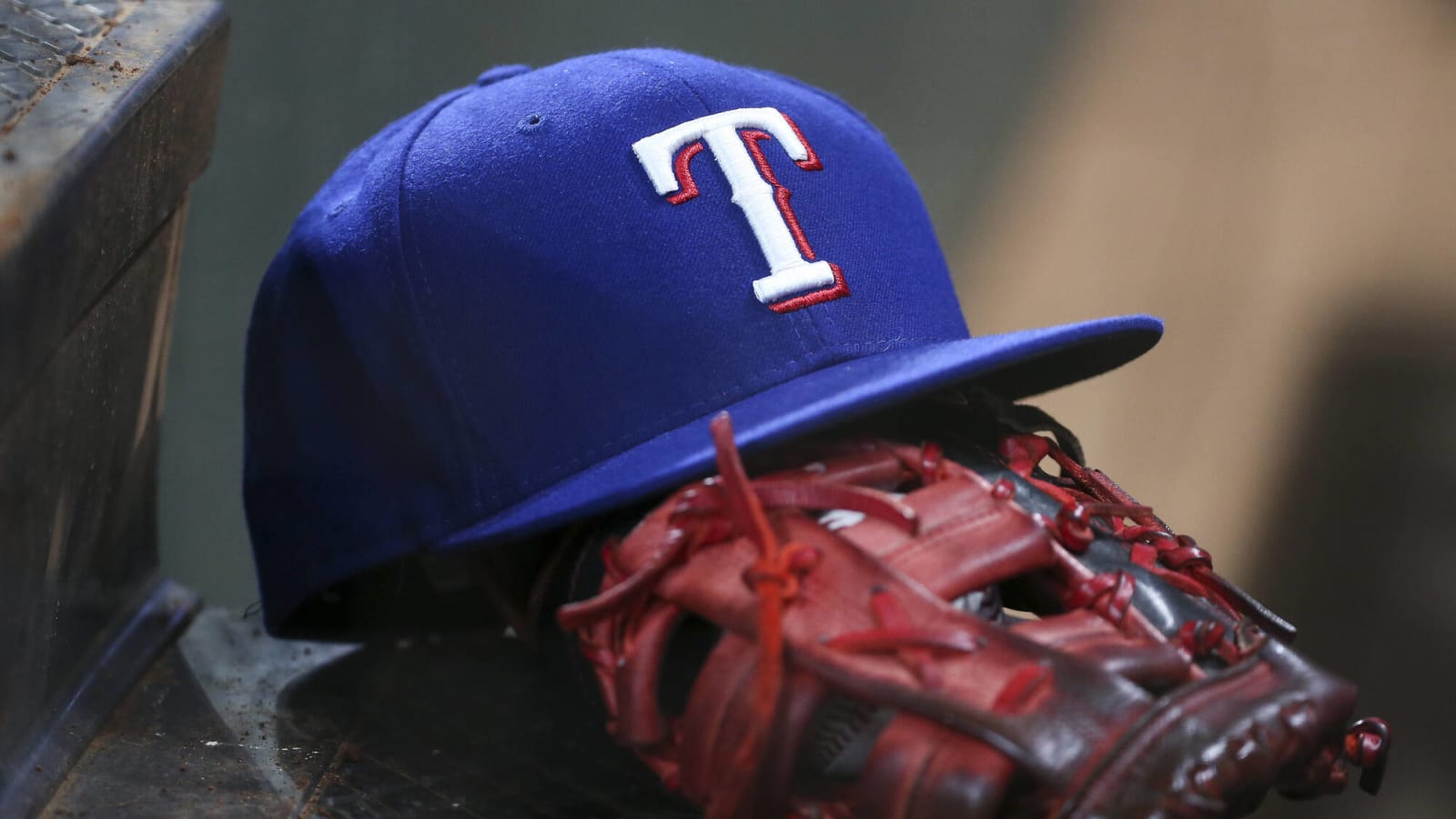 Reds, Rangers join teams seeking overdue rights fees