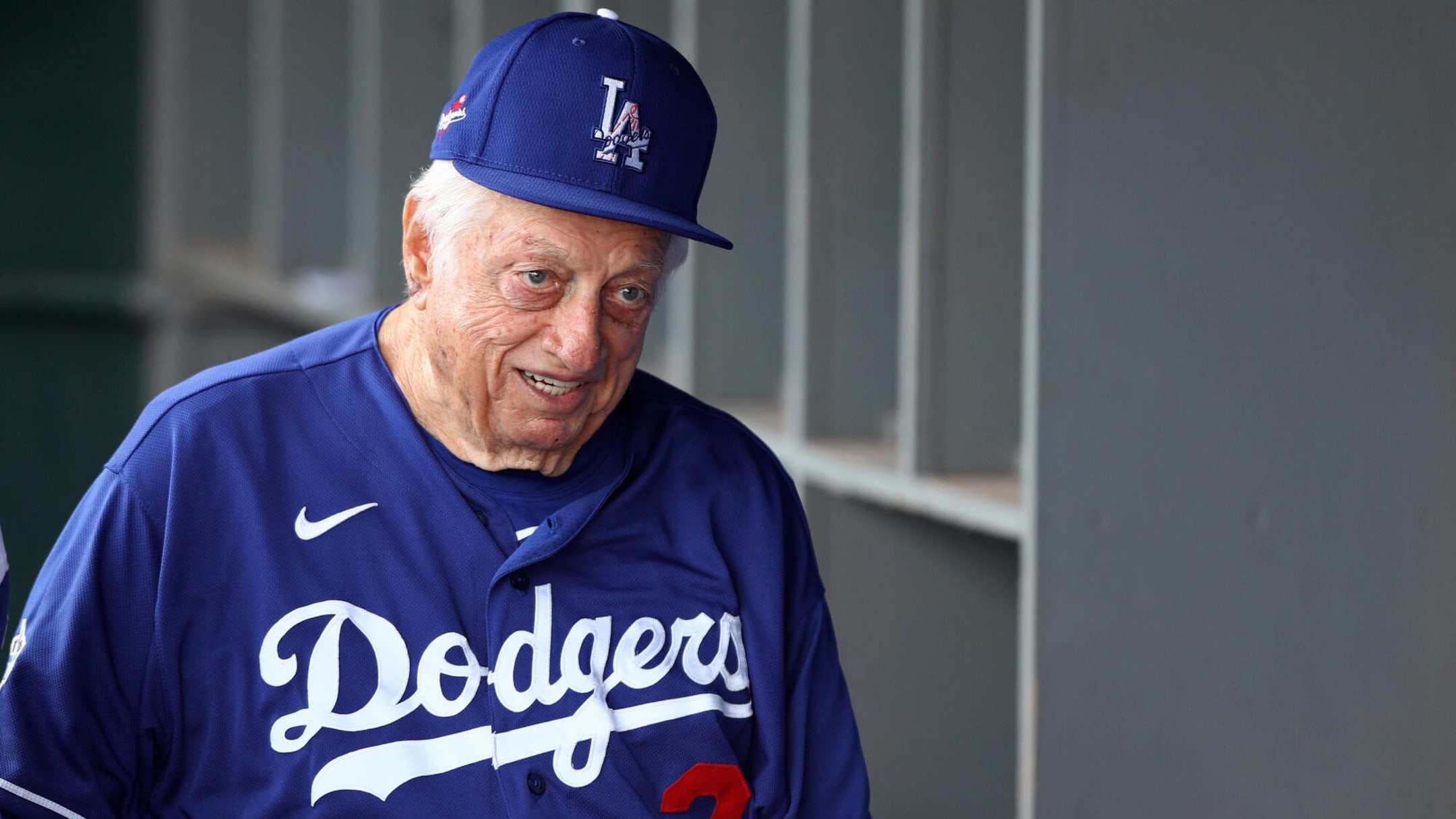 This Day In Dodgers History: Tommy Lasorda Fights With Phillie Phanatic