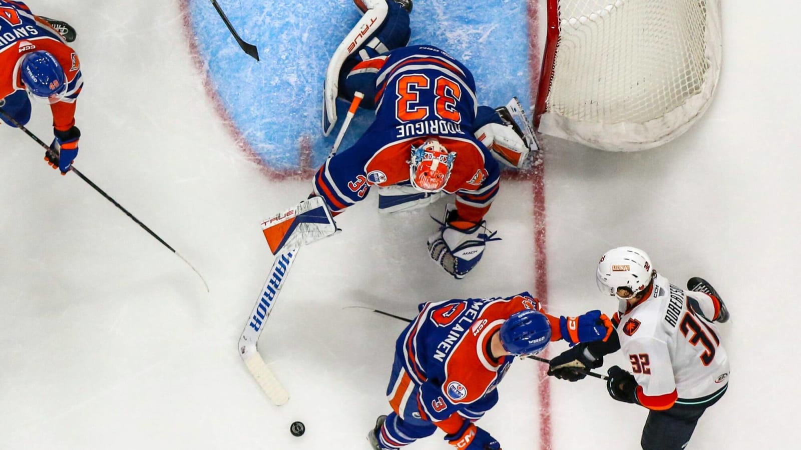 Colin Chaulk returns to Bakersfield Condors as goaltending coach Sylvain Rodrigue parts ways with team