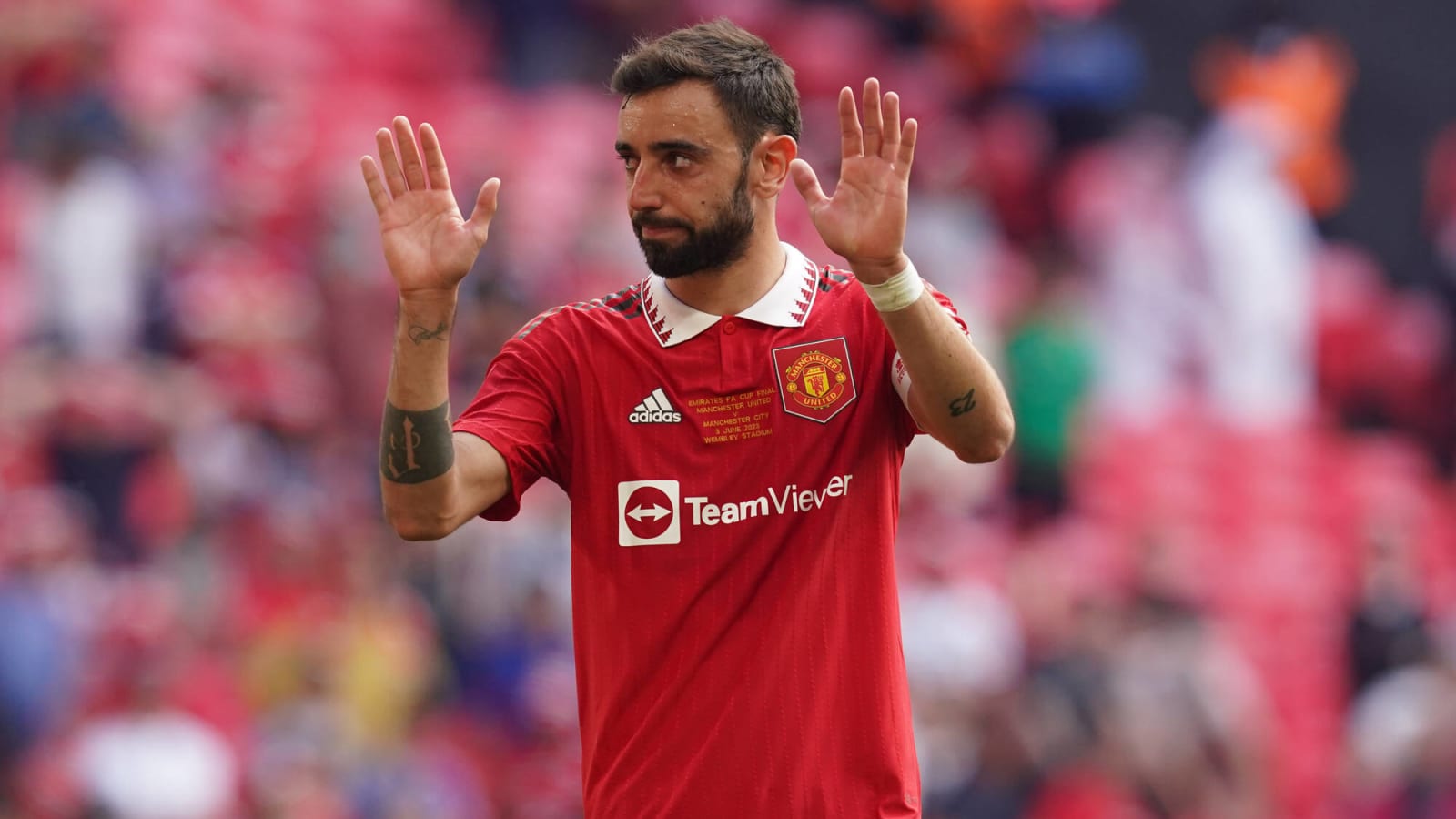 Manchester United manager names new captain