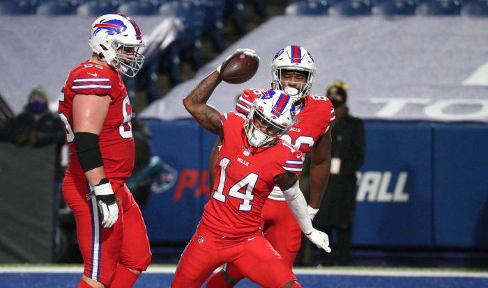 Bills maintain grip on AFC East