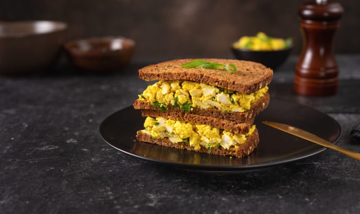 Eggless salad sandwich