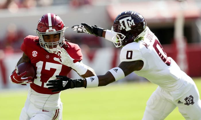 Detroit Lions: Jaylen Waddle, WR, Alabama