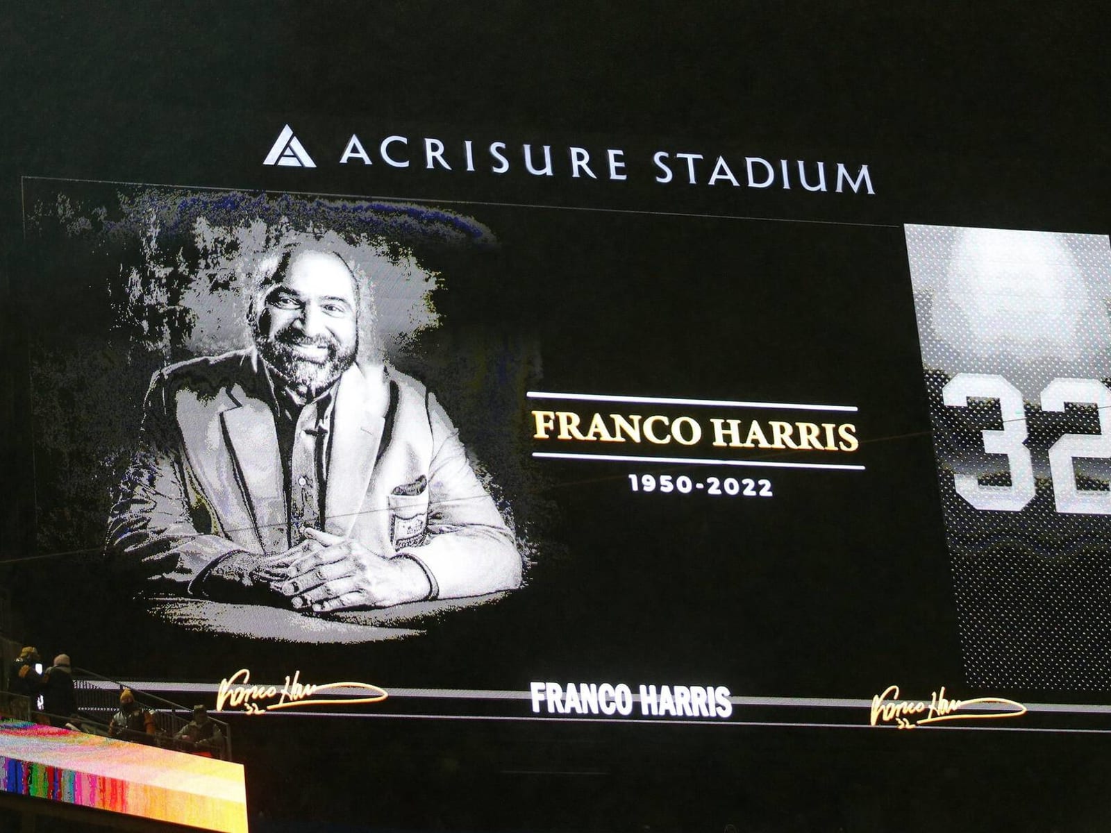 Pittsburgh Steelers on X: Thank you to all who came to Acrisure Stadium  today to pay their respects to the late Franco Harris. #32Forever   / X