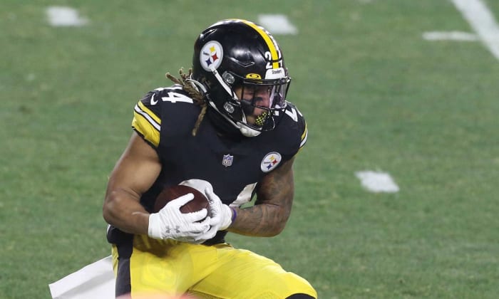 Jugadores famosos de la NFL que podrían ser cancelados después del campamento de entrenamiento 18 Benny Snell, corredor corredor, Steelers
