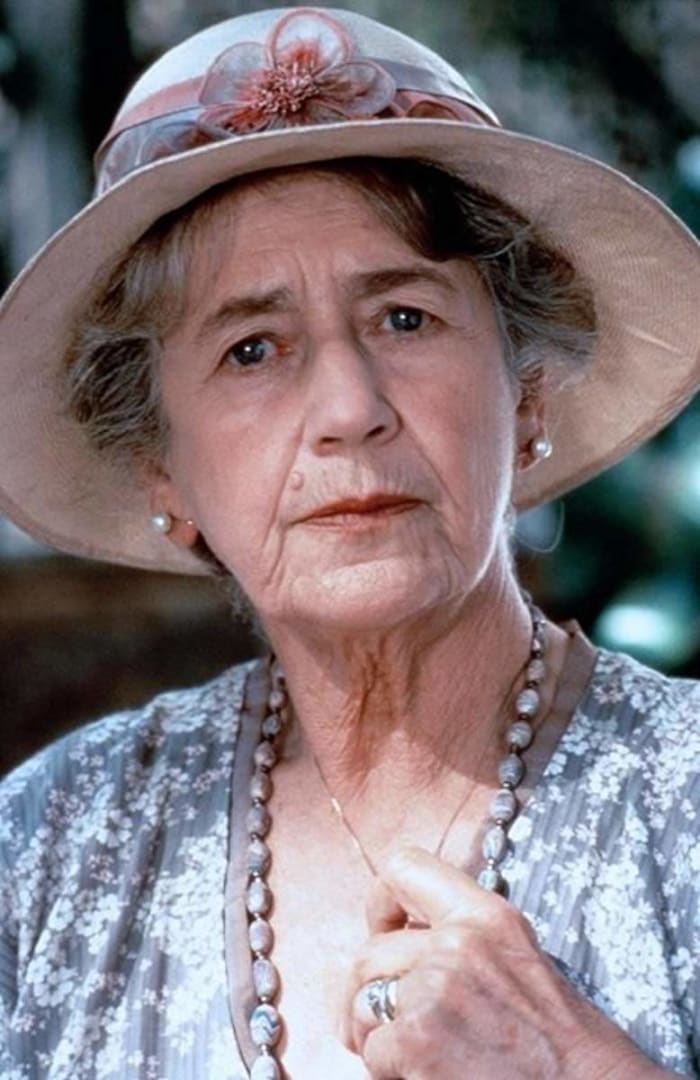 Peggy Ashcroft - Best Supporting Actress for "A Passage to India" (1984)