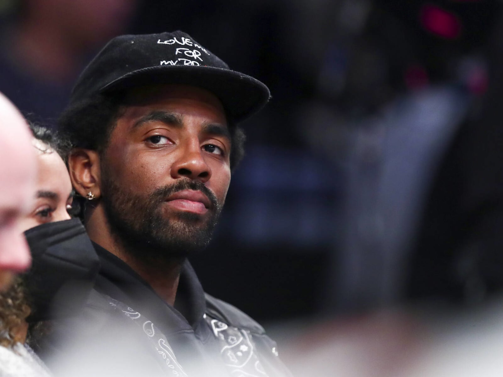 Kyrie irving bull hat 2025