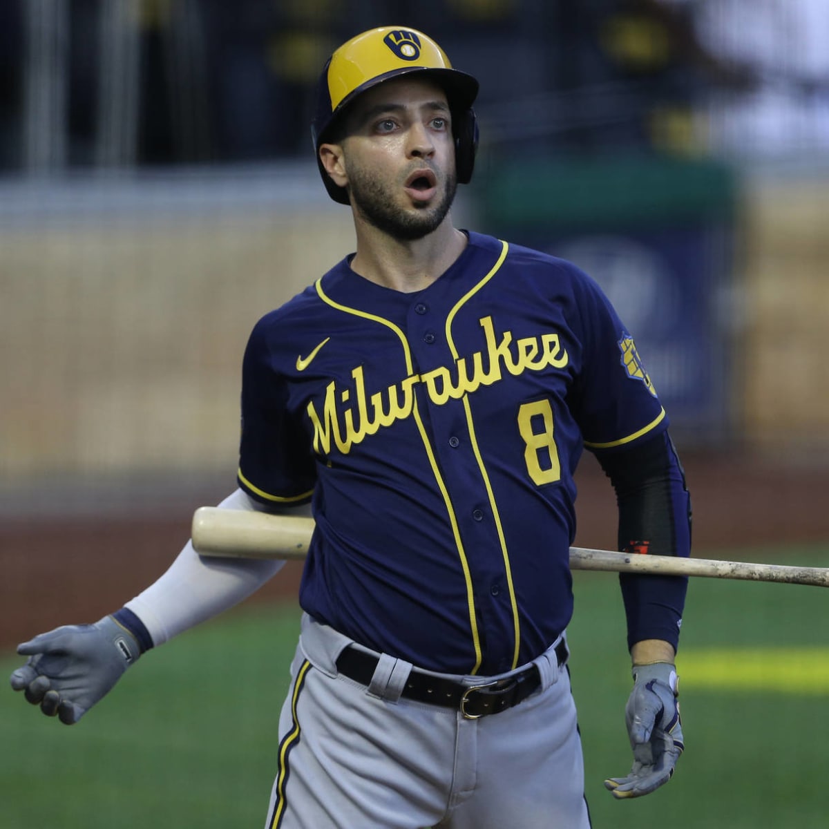 Milwaukee Brewers on X: Ryan Braun says @BUCKS IN SIX! #FearTheDeer x  #ThisIsMyCrew  / X