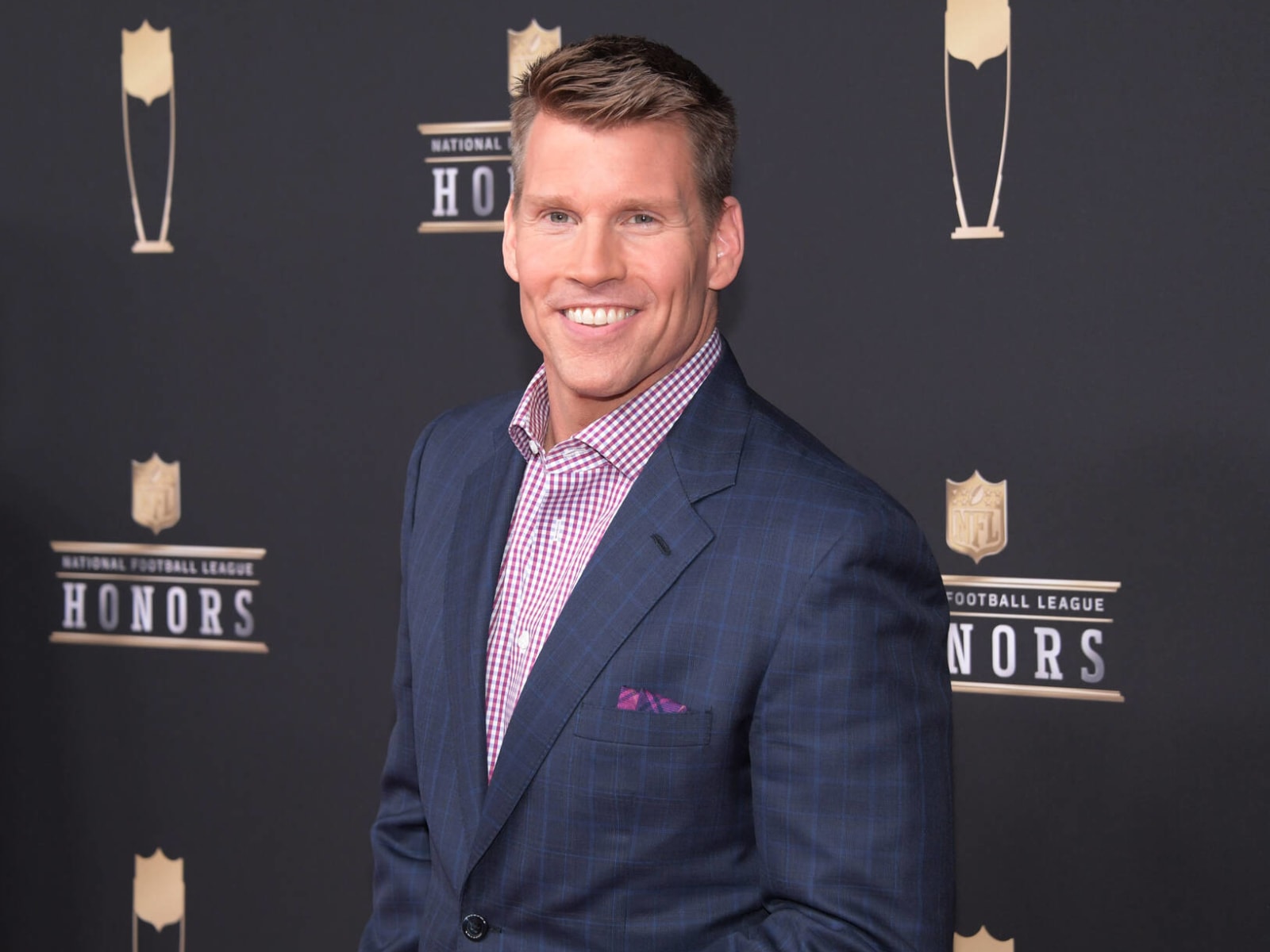 DirecTV to carry NFL RedZone hosted by Scott Hanson