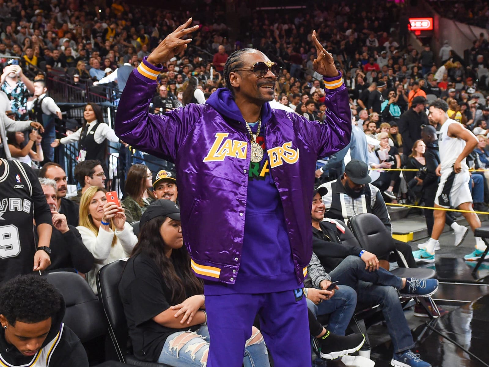 Snoop Dogg Gets New Lakers Championship Tattoo with Kobe Bryant