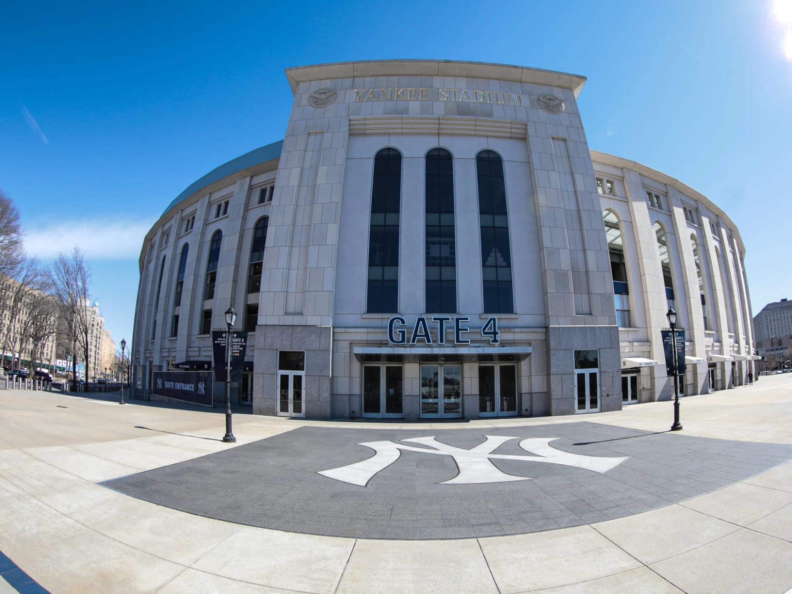 This cake makes me want to head to Yankee Stadium!!!⚾️🧢 Here's how I