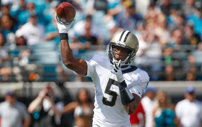 Teddy Bridgewater signs with the Buccaneers