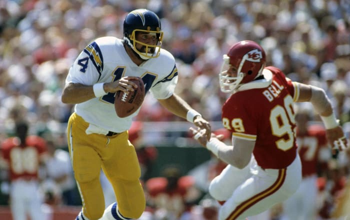Los Angeles Chargers: Dan Fouts